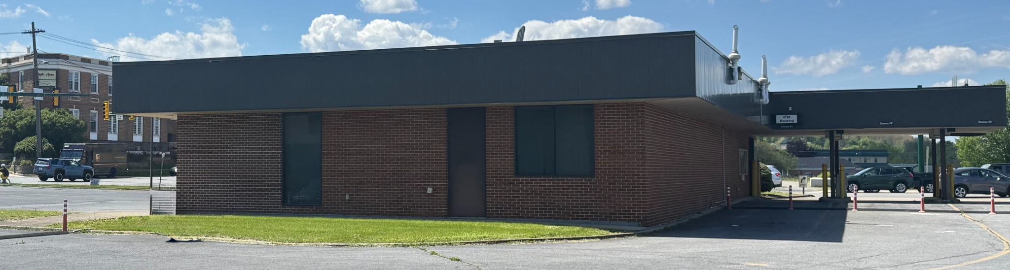 Drive-through side elevation